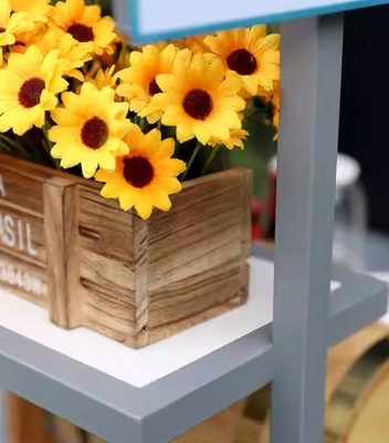 Carton alimentaire électrique à trois roues avec fonctionnalité multifonctionnelle