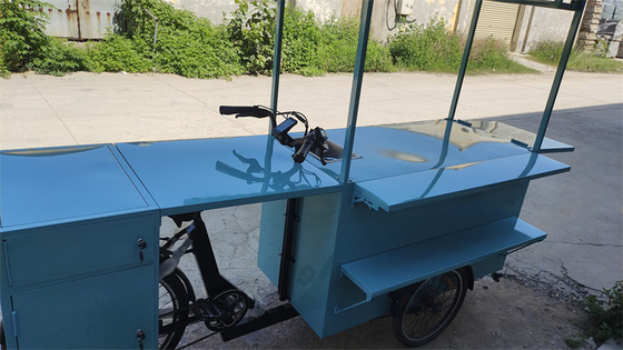 Livraison de nourriture rapide Voiture à tricycle mobile avec panneau solaire