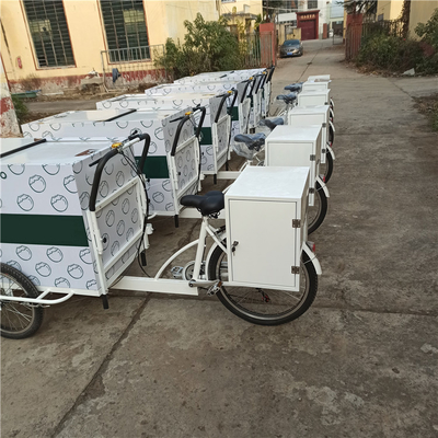 Carton avant et table de travail remorque à vélo électrique pour le transport mobile d'aliments