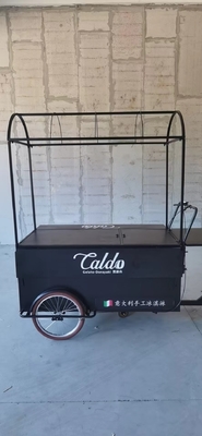 Entretien sur le terrain Cuisine complète Outdoor Truck alimentaire à trois roues mobiles pour 1-2 personnes