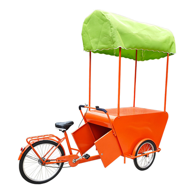 Vendeur de vélo de voyage alimentaire en plein air avec tricycle de chargement personnalisé