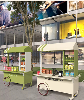 Couleurs hautement personnalisées Mini Pousse à la main de la rue Snack Vending Trolley Fast Food Stand Cart avec une grande capacité de stockage