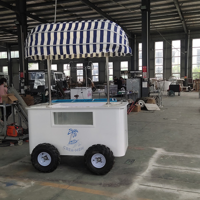 L'expérience ultime de la crème glacée à la pâte molle: chariots de restauration pour les camionnettes extérieures