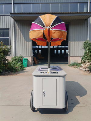 Vente de chariots à glaces à moteur combiné