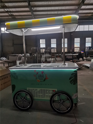 2023 Nouveau type de tricycle italien avec machine à glaçons