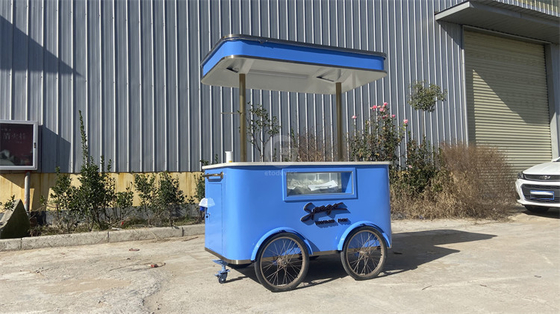 La gastronomie mobile dévoilée explore le monde des chariots à trois roues