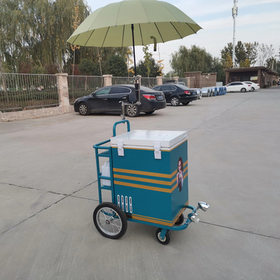 Un chariot de vélo destiné aux vendeurs de rue