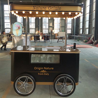2024 nouveau type Mobile Italienne de la glace à poussée manuelle chariot avec congélateur d'affichage Gelato stand chariot