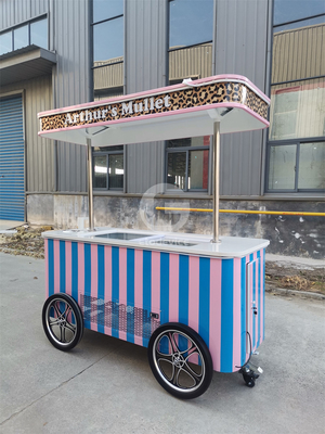 Chariot de vente de crème glacée
