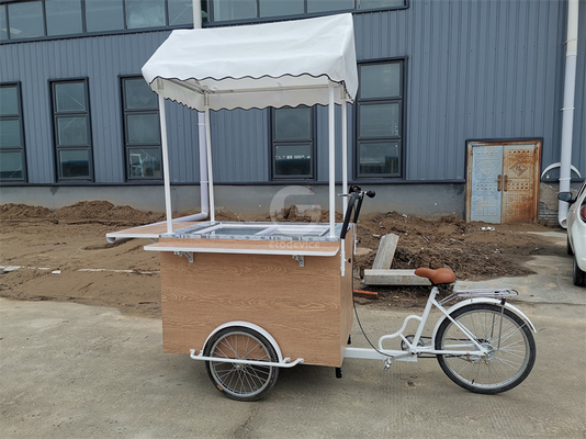 Des bicyclettes à bière faites à la main pour les entrepreneurs écologiques