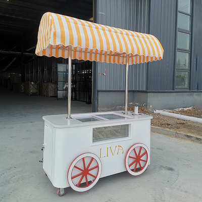Chariot de vente de crème glacée de plage Chariot de crème glacée avec vitrine de réfrigérateur