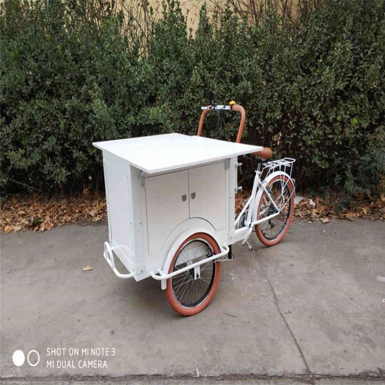 Bicicle à trois roues personnalisé à haute productivité pour la production de boissons alimentaires